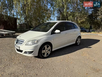 Авто Mercedes B-Class 2011 № 7797696