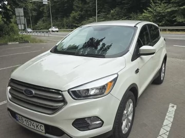Авто Ford Escape 2017 № 7797729