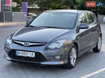 Авто Hyundai I30 2010 № 7797874