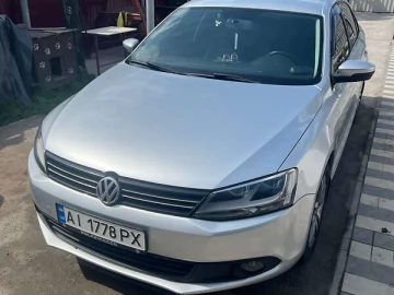 Авто Volkswagen Jetta 2011 № 7797904
