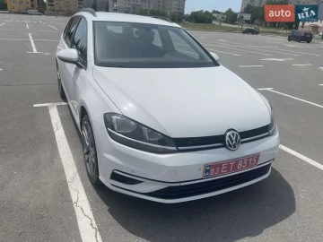Авто Volkswagen Golf 2019 № 7797960