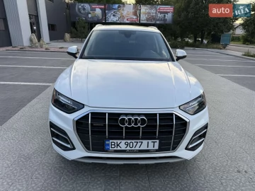 Авто Audi Q5 2021 № 7798003
