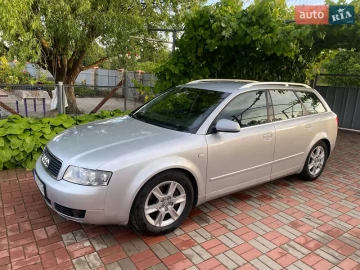 Авто Audi A4 2002 № 7798067
