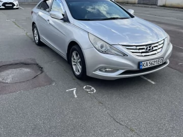 Авто Hyundai Sonata 2012 № 7798085