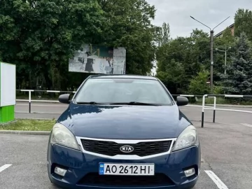 Авто KIA Ceed 2011 № 7798086