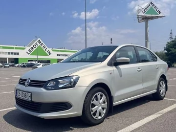 Авто Volkswagen Polo 2013 № 7798108