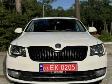 Авто Skoda Superb 2014 № 7798163
