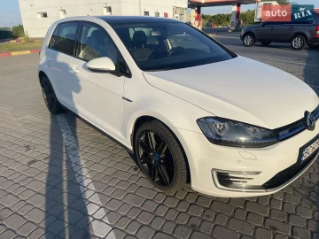 Авто Volkswagen Golf 2014 № 7798172