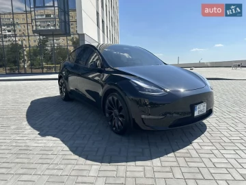 Авто Tesla Model Y 2022 № 7798353