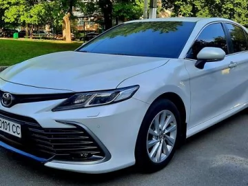 Авто Toyota Camry 2021 № 7798471