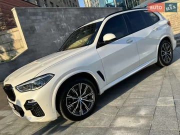 Авто BMW X5 2019 № 7798478