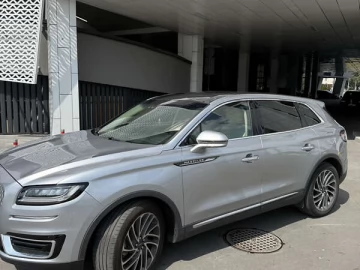 Авто Lincoln Nautilus 2020 № 7798571