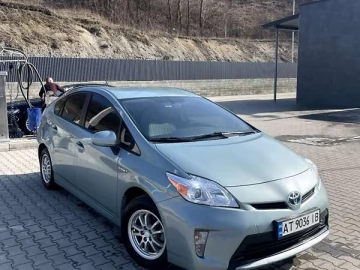 Авто Toyota Prius 2013 № 7798668