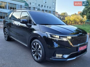 Авто KIA Carnival 2023 № 7798744