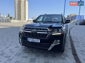 Авто Toyota Land Cruiser 2020 № 7798751