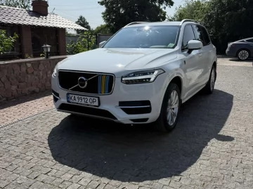 Авто Volvo Xc90 2019 № 7798925