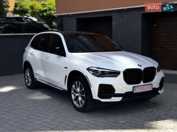 Авто BMW X5 2022 № 7798938