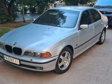 Авто BMW 5 Series 1999 № 7798963