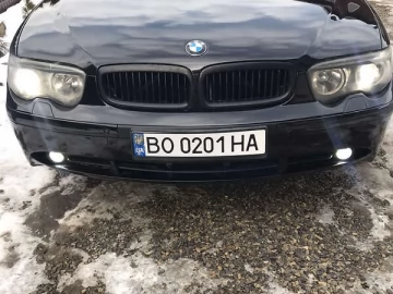 Авто BMW 7 Series 2002 № 7799012