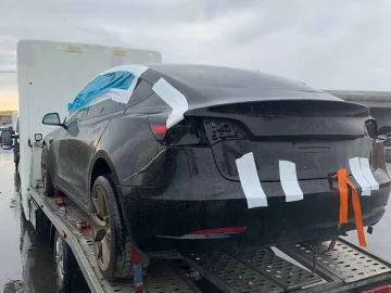Авто Tesla Model 3 2018 № 7799071