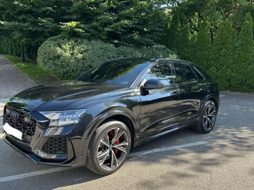 Авто Audi Rs Q8 2021 № 7799155