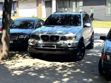 Авто BMW X5 2000 № 7799264