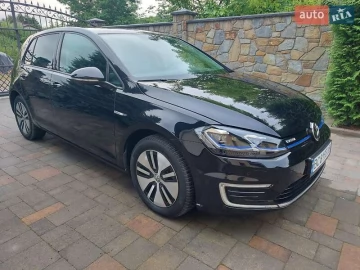 Авто Volkswagen E-Golf 2018 № 7799314
