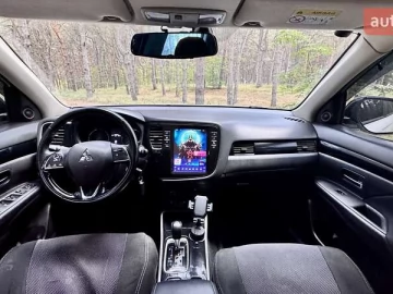 Авто Mitsubishi Outlander 2018 № 7799379