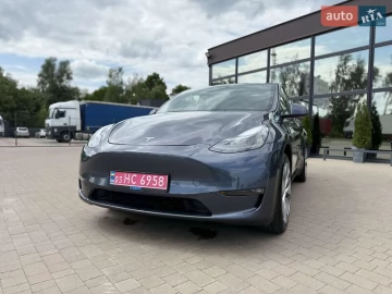 Авто Tesla Model Y 2023 № 7799404