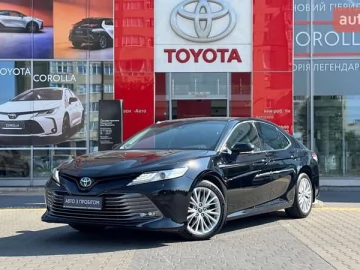 Авто Toyota Camry 2019 № 7799408