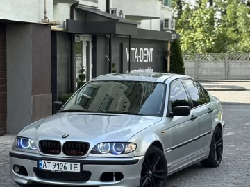 Авто BMW 3 Series 2004 № 7799472