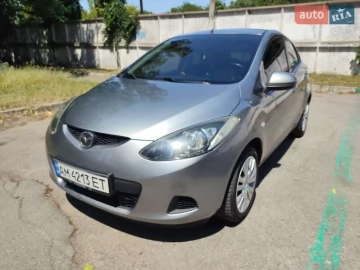 Авто Mazda 2 2009 № 7799487