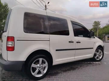 Авто Volkswagen Caddy 2008 № 7799518