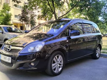 Авто Opel Zafira 2010 № 7799535