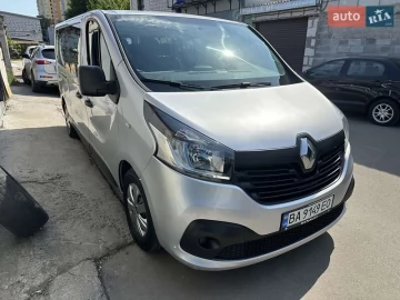 Авто Renault Trafic 2015 № 7799647
