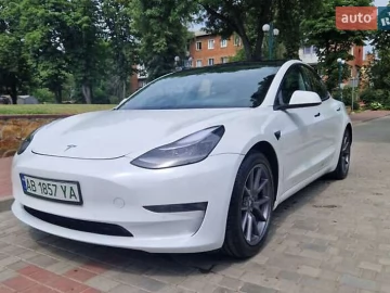 Авто Tesla Model 3 2021 № 7799652