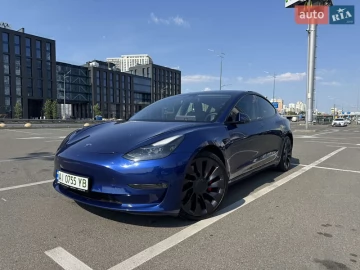 Авто Tesla Model 3 2021 № 7799686