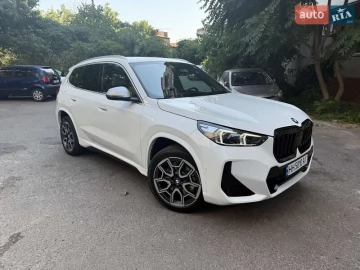 Авто BMW X1 2023 № 7799721