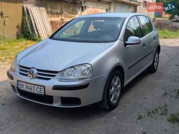 Авто Volkswagen Golf 2004 № 7799773
