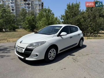 Авто Renault Megane 2010 № 7799794