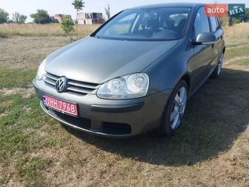 Авто Volkswagen Golf 2004 № 7799808