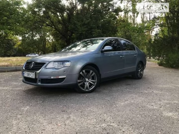 Авто Volkswagen Passat 2010 № 7799870
