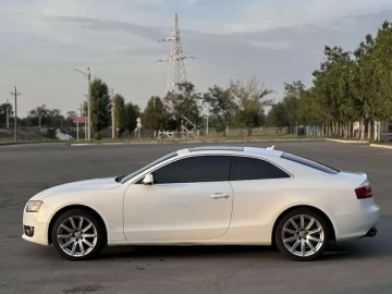 Авто Audi A5 2010 № 7799926