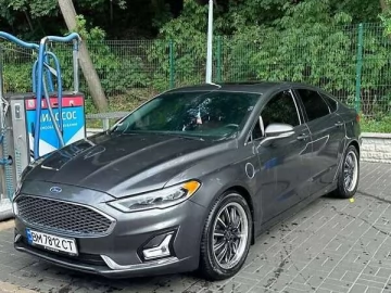 Авто Ford Fusion 2018 № 7799995