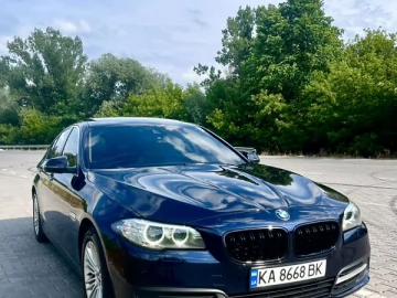 Авто BMW 5 Series 2013 № 7800023