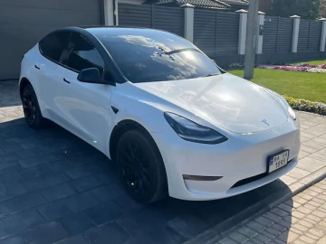 Авто Tesla Model Y 2022 № 7800074