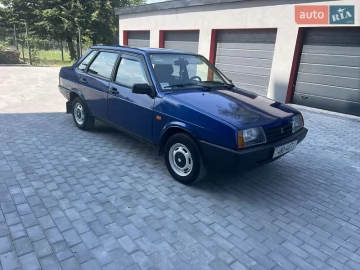 Авто ВАЗ 21099 2002 № 7800111