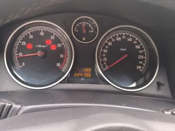Авто Opel Astra 2006 № 7800149