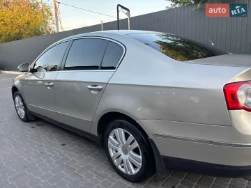 Авто Volkswagen Passat 2007 № 7800182