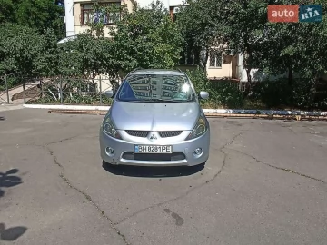 Авто Mitsubishi Grandis 2007 № 7800206